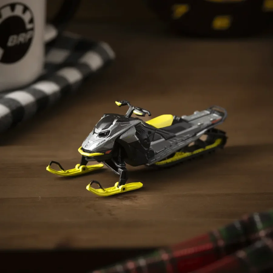 Ski-Doo Pienoismalli Summit - Image 5