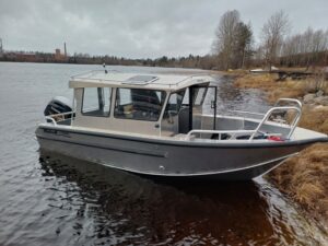 Alutroll 630 Cabin
