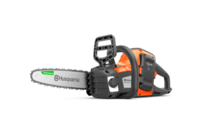 Husqvarna 215i, mukana akku ja laturi
