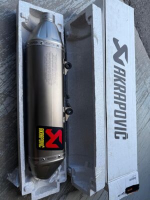 Ktm akrapovic äänenvaimennin 250/350 ->17-19